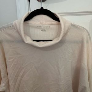 American Eagle Mock Neck Waffle Knit Crop Sweater Size M